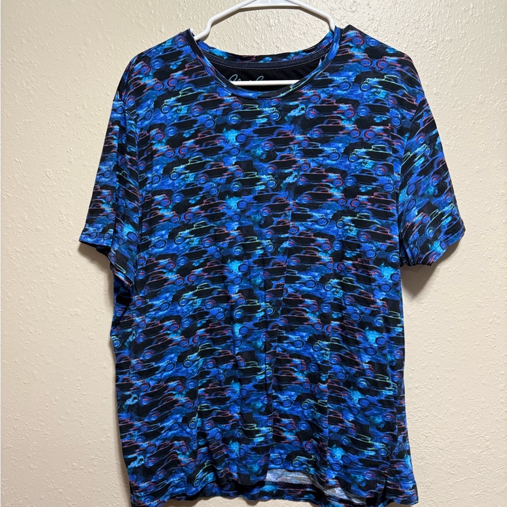 Robert Graham Vibrant Blue and Black Short Sleeve Tee